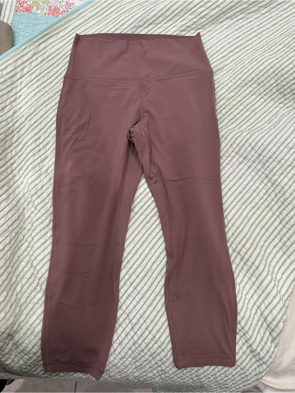 lululemon athletica Mauve Align Leggings